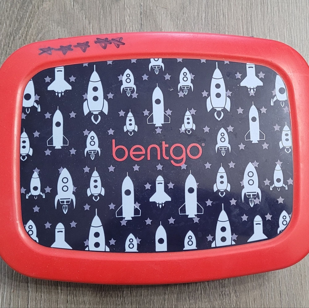 Bentgo Red and Black Rocket Lunch Box
